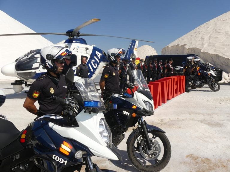 Unos 80 agentes de la Policía Nacional darán seguridad y protección en cada etapa de “La Vuelta”