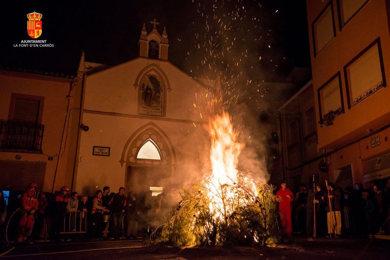 La Font d’en Carròs celebra el Porrat de Sant Antoni del Porquet
