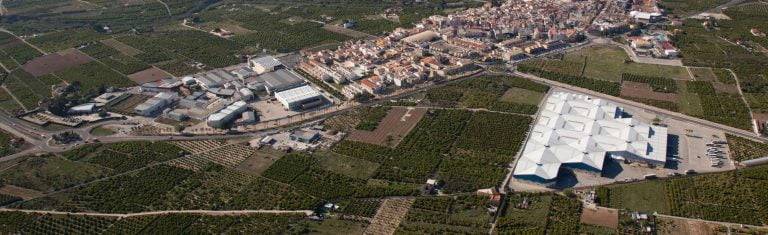 Beniflà incluye en sus presupuestos 7.000€ para becas escolares Beniflà incluye en sus presupuestos 7.000€ para becas escolares